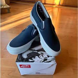 Vans Skateboarding Slip Ons - Navy